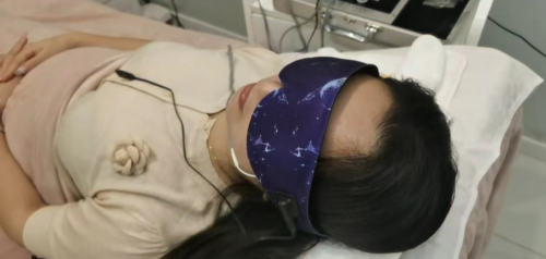 美芝眸携手千艺千惠美业集团，让爱与光明同行
