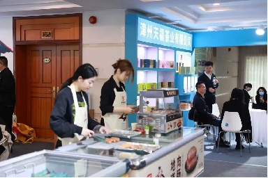 百家齐聚！中国食品名城漳州综合名牌馆闪耀成都春糖